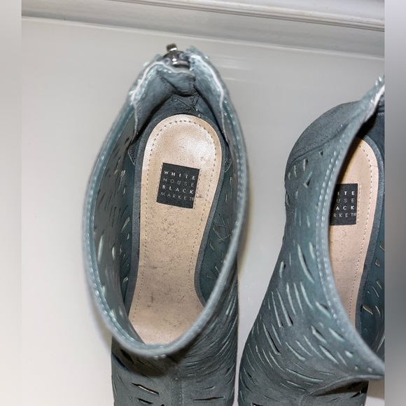 White House Black Market Winter Green Stilettos - Picture 6 of 7